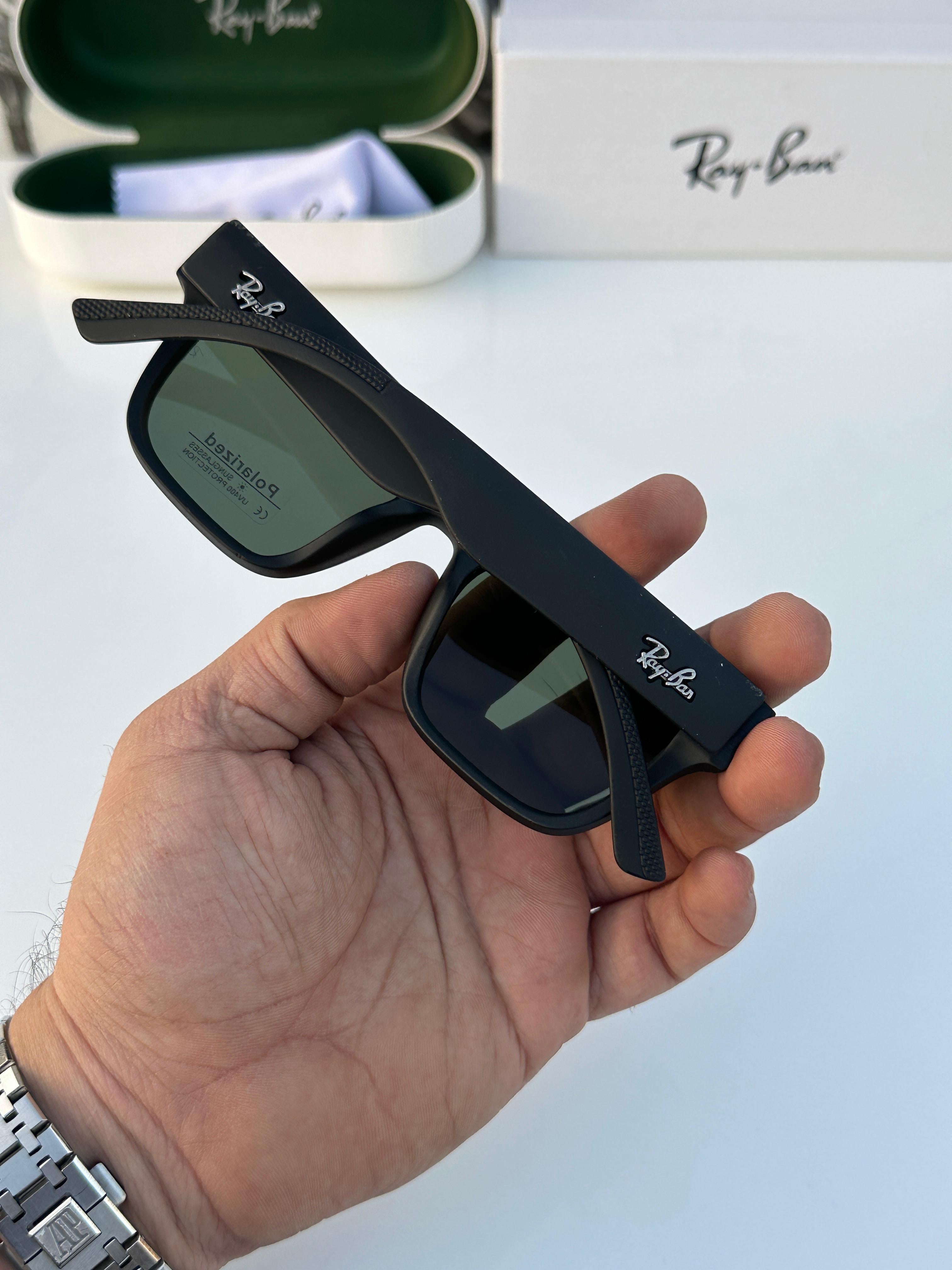 RA_YBAN 1816 black green