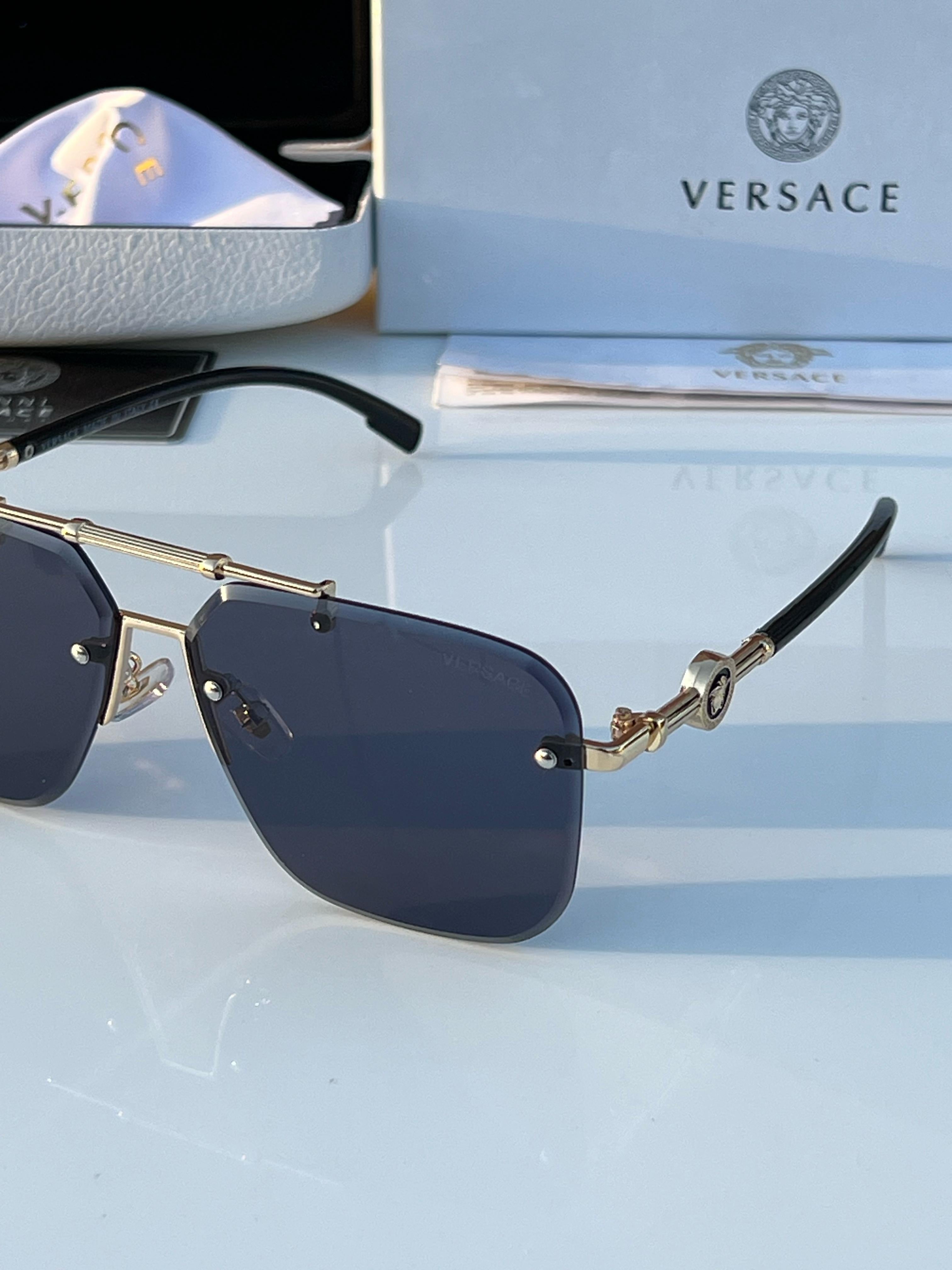 Ve_rsace 3196 gold black A