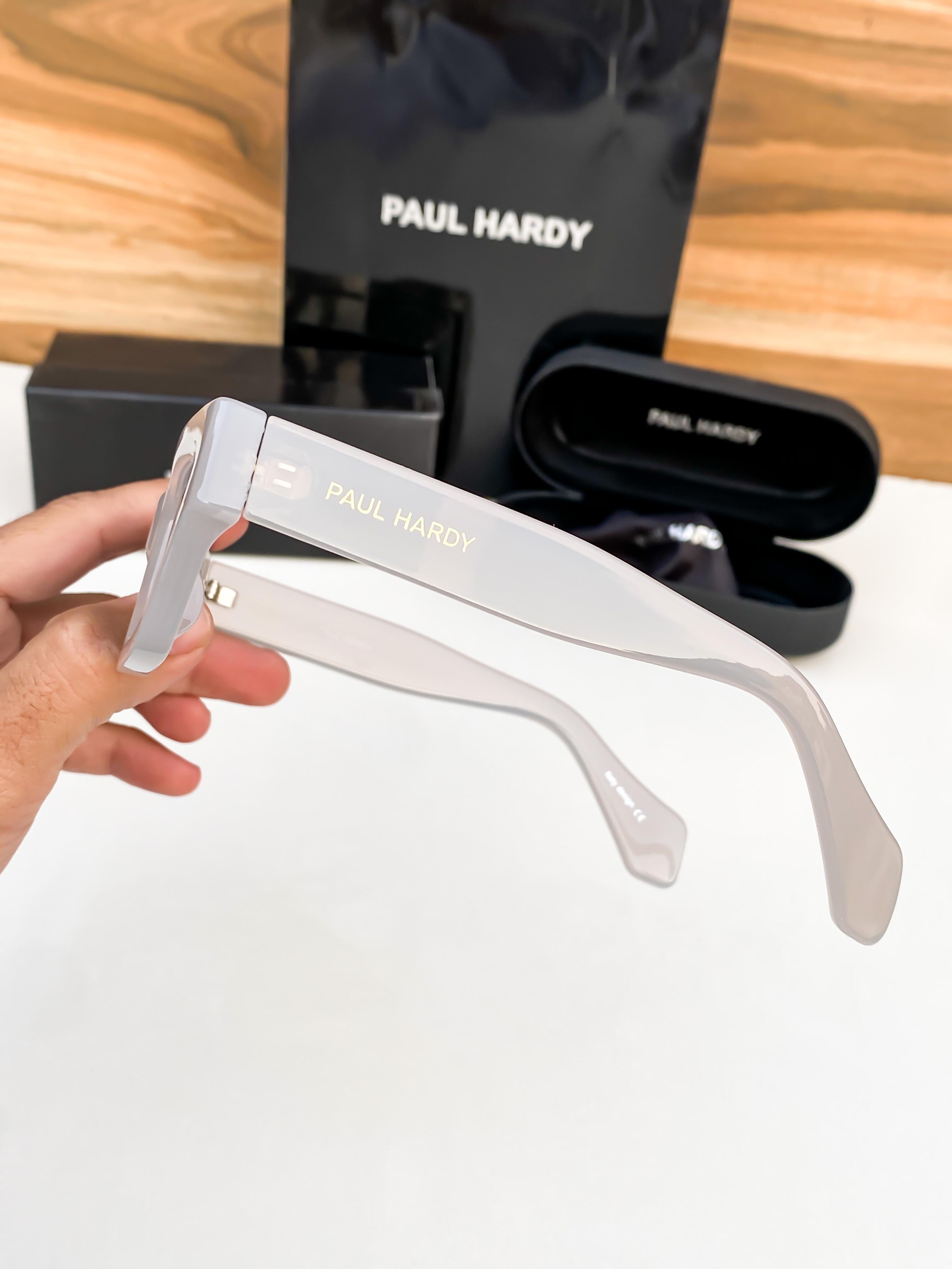 P_A_U_l hardy white black 3659