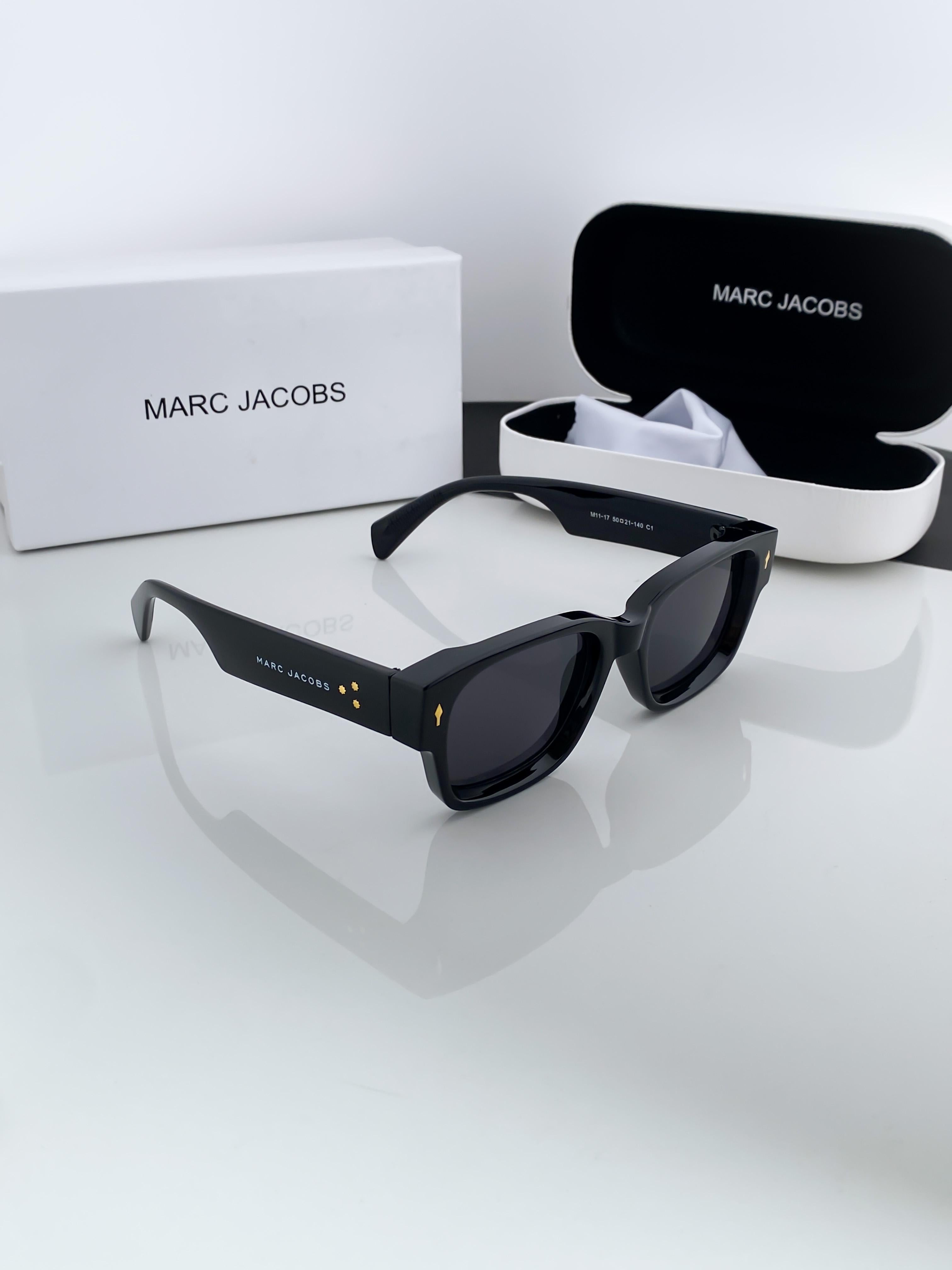 MA_R_C JA_CO_BS BLACK 11-17 B