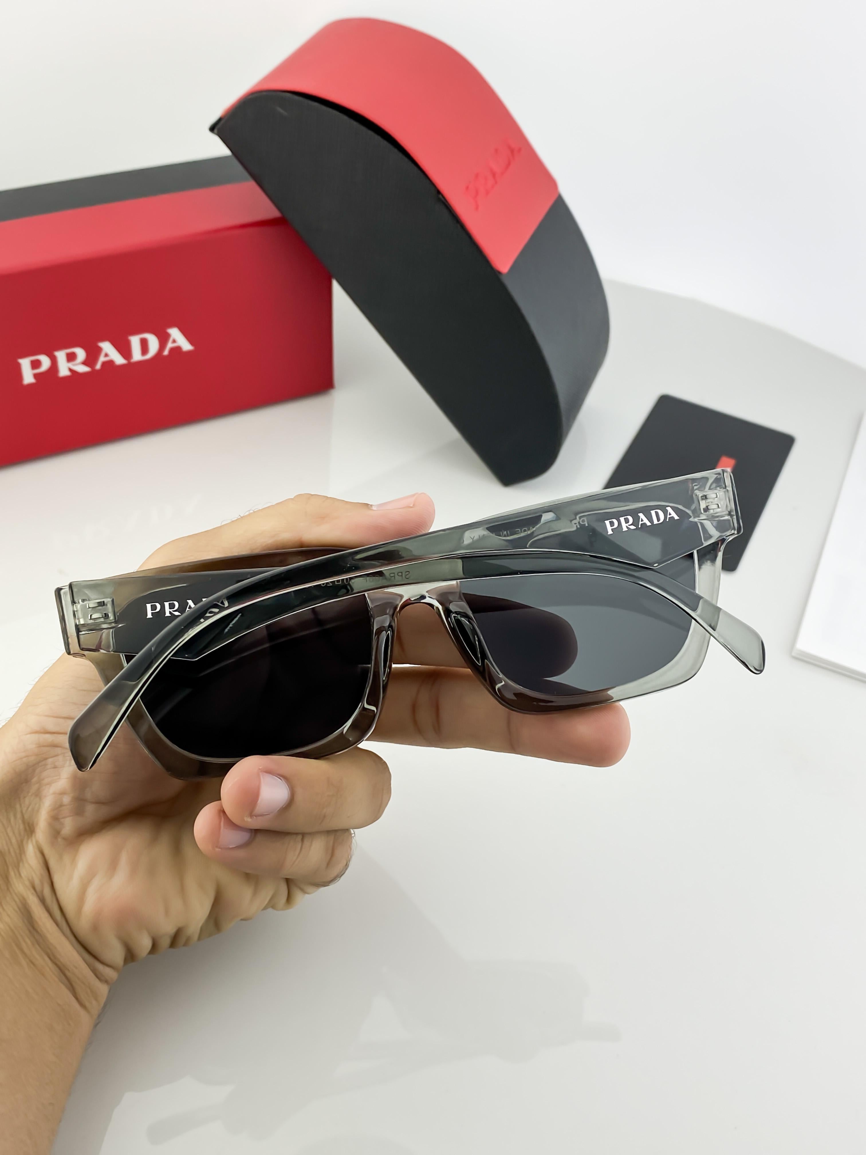 PRA 06F GREY BLACK B