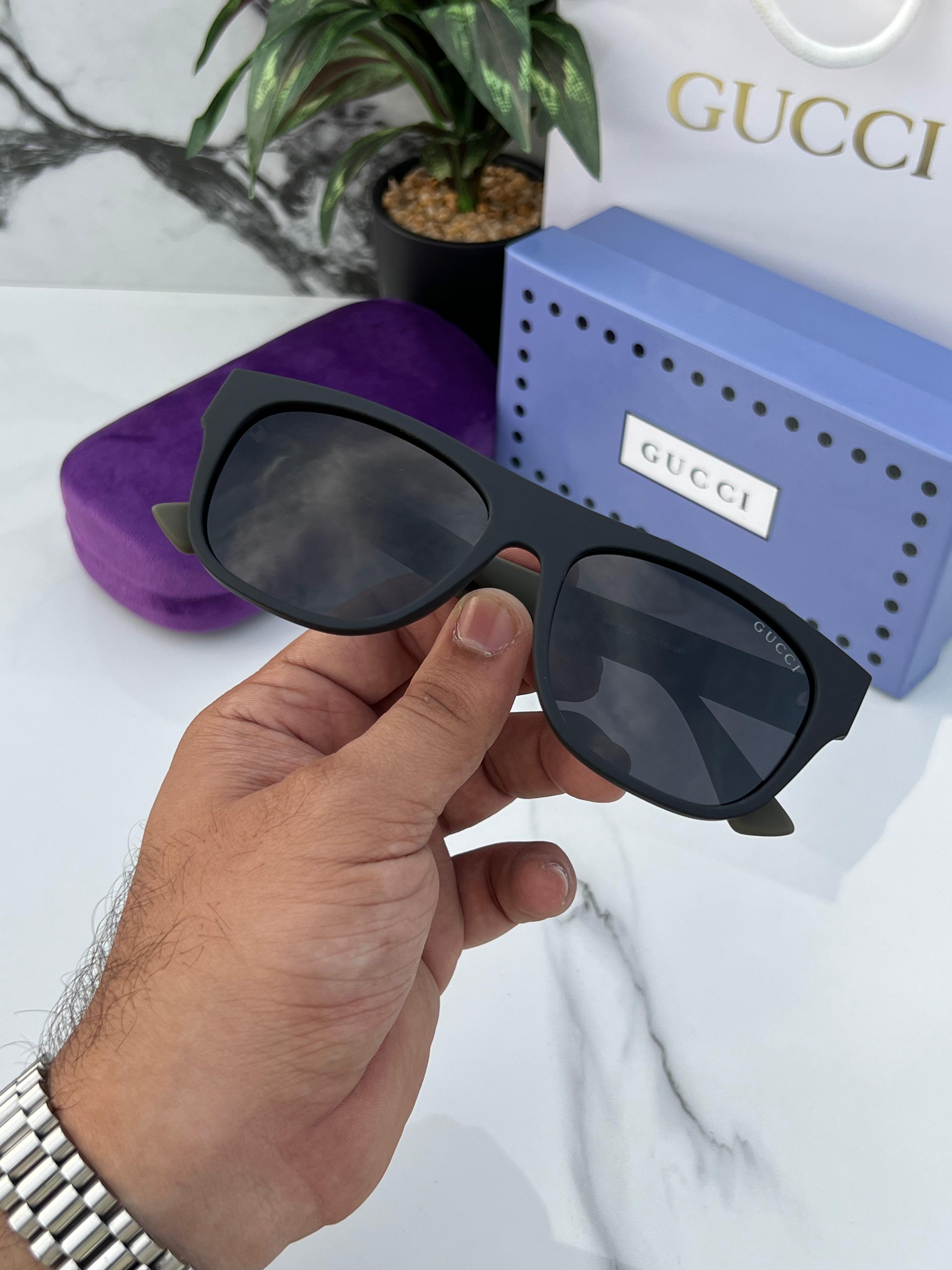 GuC 2222 black green A